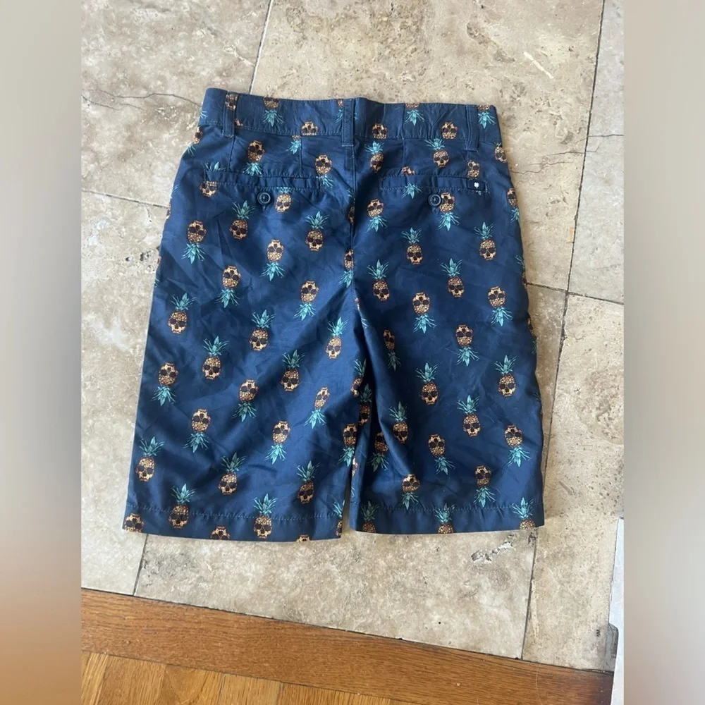 Lucky brand, boys board shorts size 12 perfect condition
